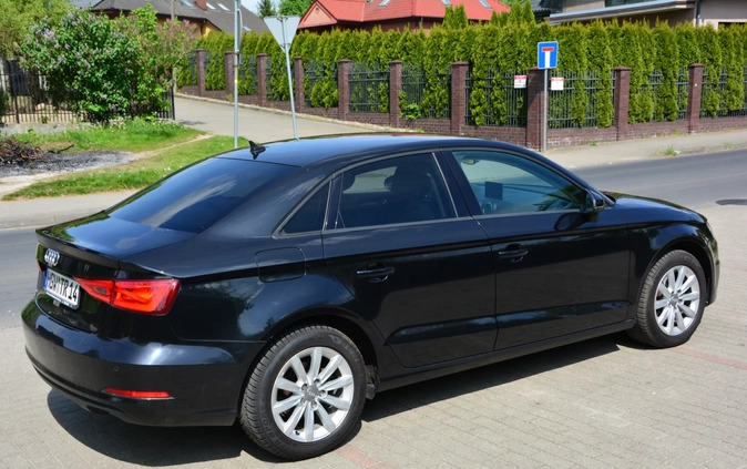 Audi A3 cena 58500 przebieg: 220000, rok produkcji 2014 z Łobez małe 631